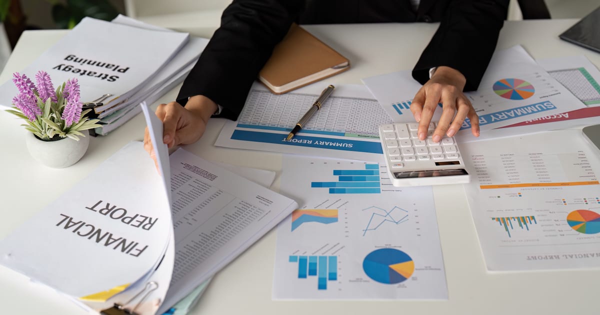 7 señales para reemplazar Excel y WhatsApp por software